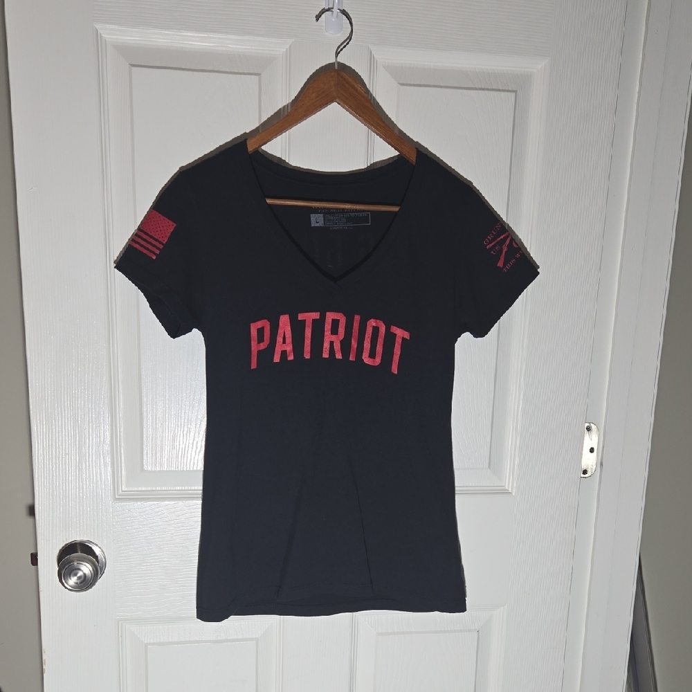 Grunt Style Black and Red Patriot Tee